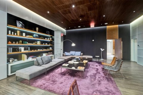 Condo in Miami, Florida, 3 bedrooms  № 1946580 - photo 11