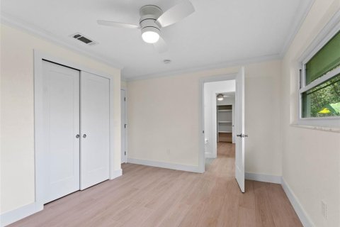 Villa ou maison à vendre à Saint Petersburg, Floride: 4 chambres, 207.54 m2 № 1904758 - photo 24