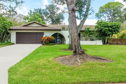 Villa ou maison à vendre à Saint Petersburg, Floride: 4 chambres, 207.54 m2 № 1904758 - photo 5