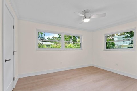 Villa ou maison à vendre à Saint Petersburg, Floride: 4 chambres, 207.54 m2 № 1904758 - photo 25