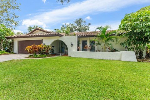 Villa ou maison à vendre à Saint Petersburg, Floride: 4 chambres, 207.54 m2 № 1904758 - photo 3