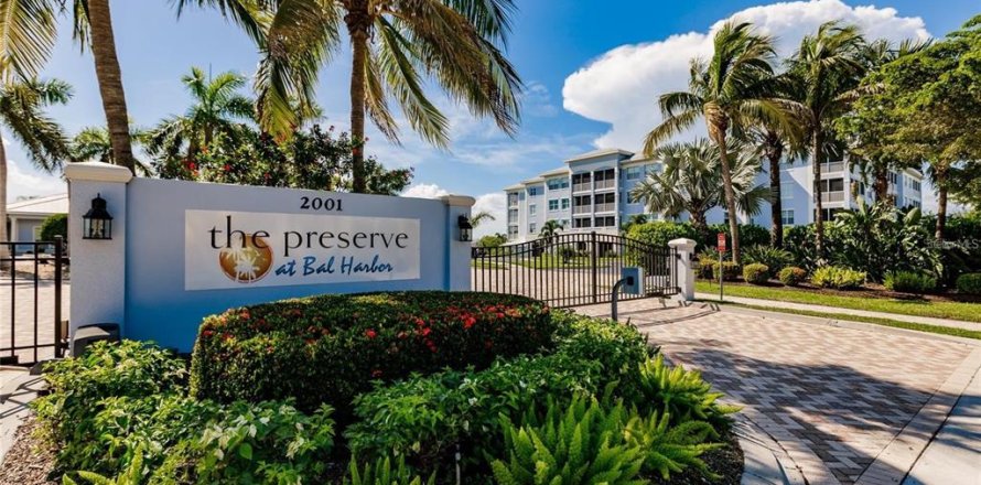 Condo in Punta Gorda, Florida, 2 bedrooms  № 2166048