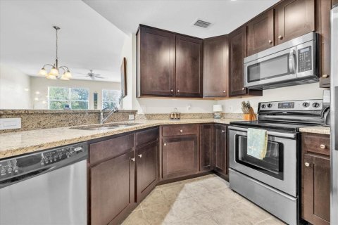 Condo in Punta Gorda, Florida, 2 bedrooms  № 2166048 - photo 11
