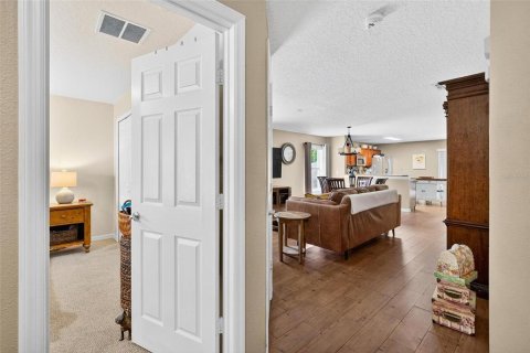 House in Orlando, Florida 3 bedrooms, 157.19 sq.m. № 1873046 - photo 5