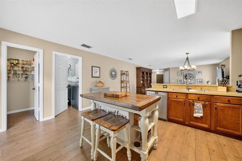 House in Orlando, Florida 3 bedrooms, 157.19 sq.m. № 1873046 - photo 11