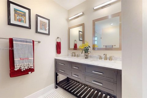 Casa en venta en Key Largo, Florida, 3 dormitorios, 243.87 m2 № 1977556 - foto 27