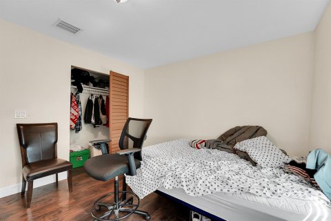 Immobilier commercial à vendre à St. Lucie, Floride: 323.3 m2 № 2193474 - photo 28