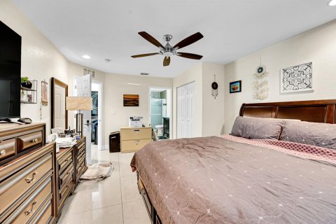 Immobilier commercial à vendre à St. Lucie, Floride: 323.3 m2 № 2193474 - photo 16