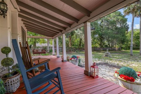 House in Orange City, Florida 3 bedrooms, 201.41 sq.m. № 1757870 - photo 7