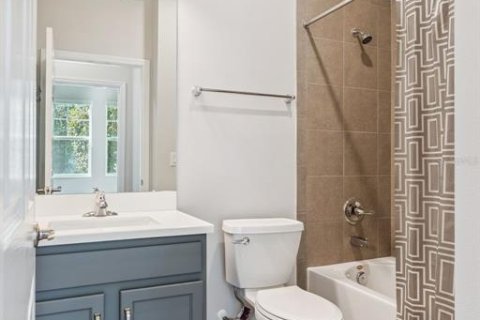 House in Fish Hawk, Florida 2 bedrooms, 162.76 sq.m. № 2429586 - photo 23