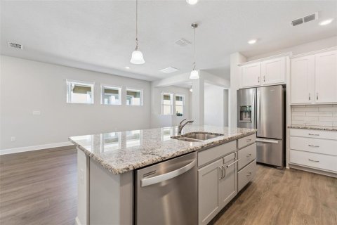 House in Fish Hawk, Florida 2 bedrooms, 162.76 sq.m. № 2429586 - photo 10