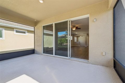 House in Fish Hawk, Florida 2 bedrooms, 162.76 sq.m. № 2429586 - photo 25