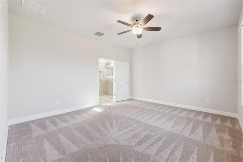 House in Fish Hawk, Florida 2 bedrooms, 162.76 sq.m. № 2429586 - photo 14