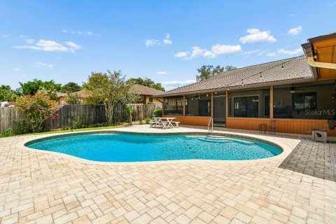 House in Altamonte Springs, Florida 4 bedrooms, 185.99 sq.m. № 2196135 - photo 29