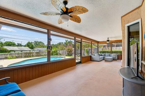 House in Altamonte Springs, Florida 4 bedrooms, 185.99 sq.m. № 2196135 - photo 25