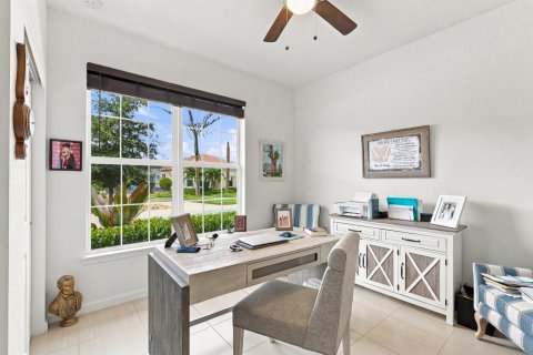 Villa ou maison à vendre à Stuart, Floride: 4 chambres, 171.87 m2 № 2413107 - photo 17