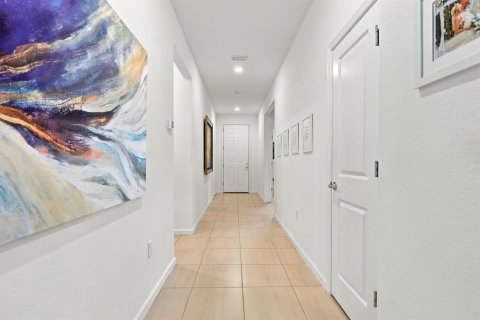Villa ou maison à vendre à Stuart, Floride: 4 chambres, 171.87 m2 № 2413107 - photo 2