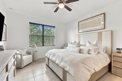 Villa ou maison à vendre à Stuart, Floride: 4 chambres, 171.87 m2 № 2413107 - photo 12