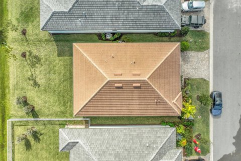 Villa ou maison à vendre à Stuart, Floride: 4 chambres, 171.87 m2 № 2413107 - photo 25