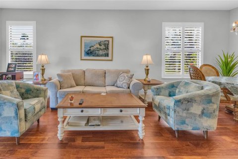 Villa ou maison à vendre à Venice, Floride: 2 chambres, 160.07 m2 № 1608893 - photo 19