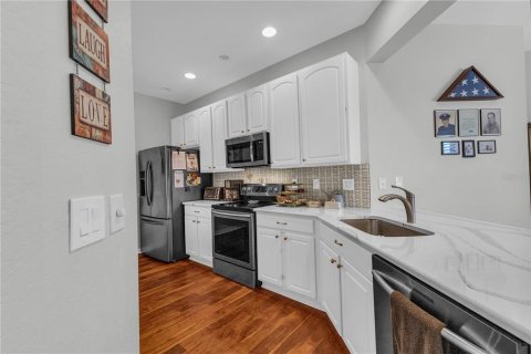 Villa ou maison à vendre à Venice, Floride: 2 chambres, 160.07 m2 № 1608893 - photo 11
