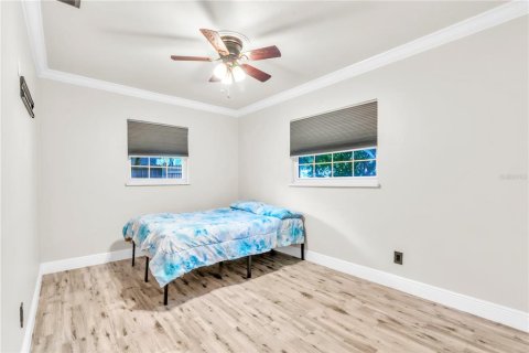 Casa en venta en Saint Petersburg, Florida, 3 dormitorios, 102.29 m2 № 1914066 - foto 24