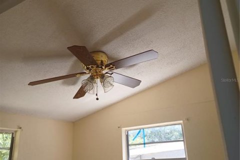 Casa en venta en Tarpon Springs, Florida, 2 dormitorios, 64.66 m2 № 2385849 - foto 14