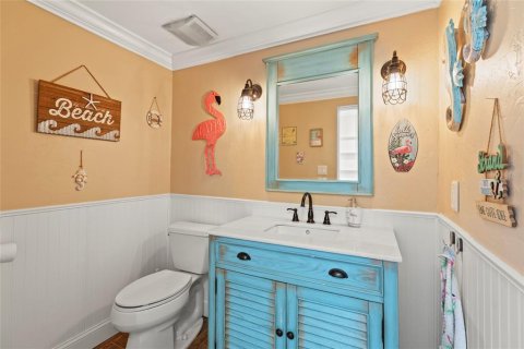 House in Holiday, Florida 4 bedrooms, 330.08 sq.m. № 1789083 - photo 21