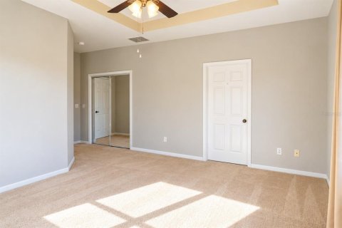 Townhouse in Poinciana, Florida 3 bedrooms, 183.76 sq.m. № 2384197 - photo 18
