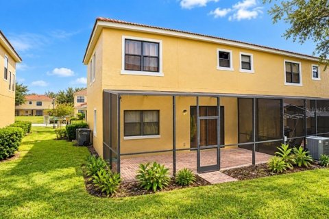 Townhouse in Poinciana, Florida 3 bedrooms, 183.76 sq.m. № 2384197 - photo 30