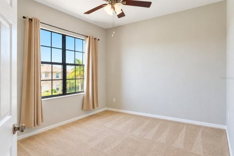 Townhouse in Poinciana, Florida 3 bedrooms, 183.76 sq.m. № 2384197 - photo 22