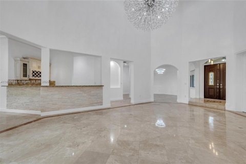 Casa en venta en Pinecrest, Florida, 4 dormitorios, 348.2 m2 № 1935212 - foto 8