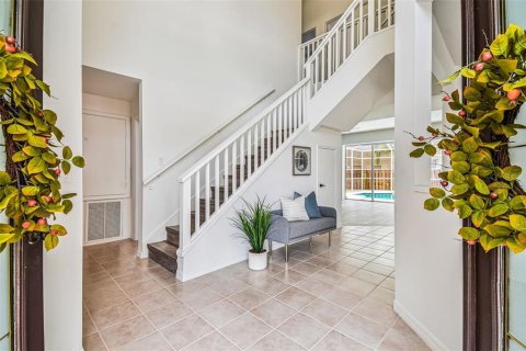 House in Wesley Chapel, Florida 5 bedrooms, 299.15 sq.m. № 1878043 - photo 5