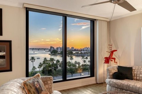 Condominio en venta en Sarasota, Florida, 2 dormitorios, 109.62 m2 № 2208206 - foto 18