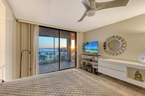 Condominio en venta en Sarasota, Florida, 2 dormitorios, 109.62 m2 № 2208206 - foto 30
