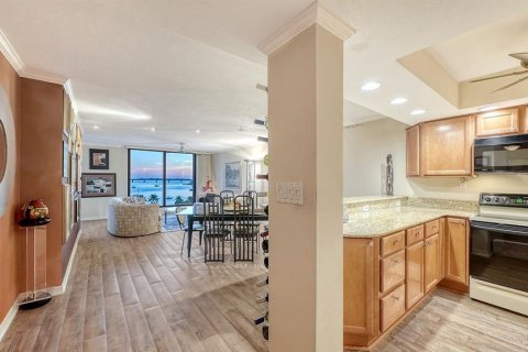 Condominio en venta en Sarasota, Florida, 2 dormitorios, 109.62 m2 № 2208206 - foto 5