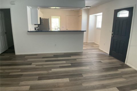 Immobilier commercial à vendre à Punta Gorda, Floride: 4 chambres, 198.07 m2 № 2211768 - photo 8