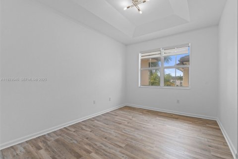 Copropriété à louer à Doral, Floride: 2 chambres, 101.08 m2 № 1982427 - photo 28