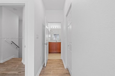 Copropriété à louer à Doral, Floride: 2 chambres, 101.08 m2 № 1982427 - photo 29