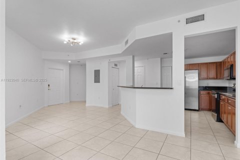 Copropriété à louer à Doral, Floride: 2 chambres, 101.08 m2 № 1982427 - photo 11