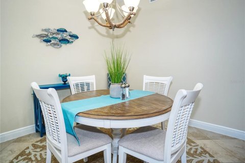 Condo in Bradenton, Florida, 3 bedrooms  № 1914903 - photo 22