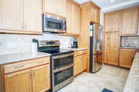 Condo in Bradenton, Florida, 3 bedrooms  № 1914903 - photo 20