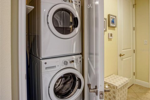 Condo in Bradenton, Florida, 3 bedrooms  № 1914903 - photo 21