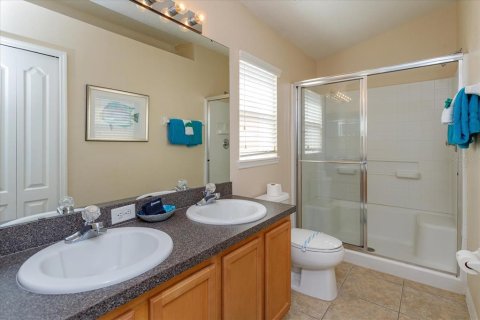 House in Davenport, Florida 5 bedrooms, 156.08 sq.m. № 221124 - photo 17