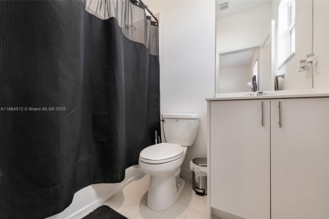 Купить таунхаус в Хомстед, Флорида 3 спальни, 123.37м2, № 1946993 - фото 22