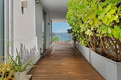 Купить кондоминиум в Майами, Флорида 2 спальни, 114.27м2, № 1926898 - фото 8