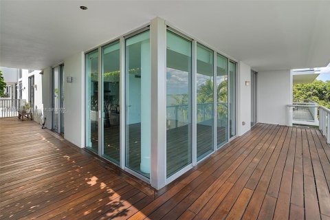 Купить кондоминиум в Майами, Флорида 2 спальни, 114.27м2, № 1926898 - фото 3