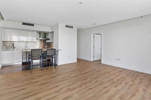 Купить кондоминиум в Майами, Флорида 2 спальни, 114.27м2, № 1926898 - фото 11