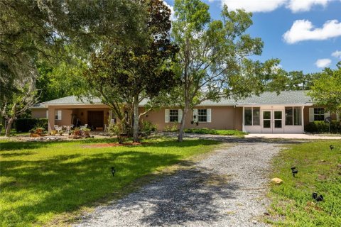 Casa en venta en Morriston, Florida, 5 dormitorios, 307.97 m2 № 2230745 - foto 3
