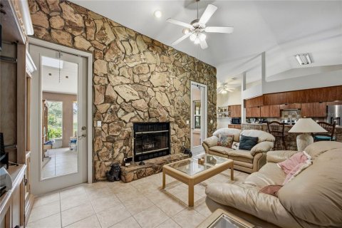 Casa en venta en Morriston, Florida, 5 dormitorios, 307.97 m2 № 2230745 - foto 12